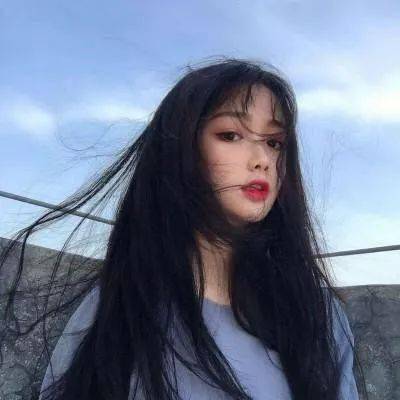 英伟达要削减AI芯片的内存？黄仁勋：使用要明智巧妙，争取更多供应
